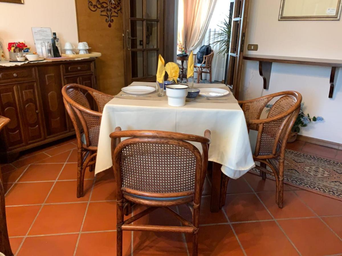Al Borgo Bed and Breakfast Lucca Buitenkant foto