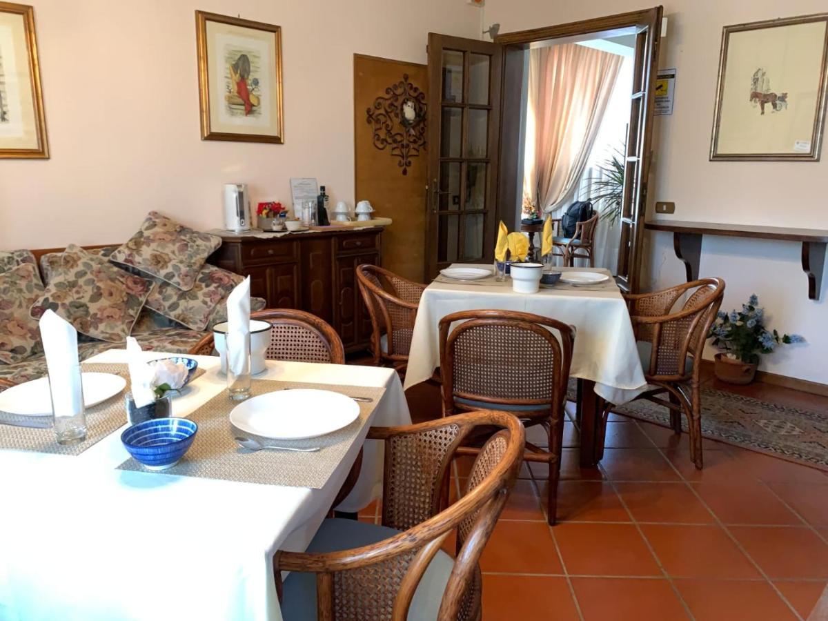 Al Borgo Bed and Breakfast Lucca Buitenkant foto